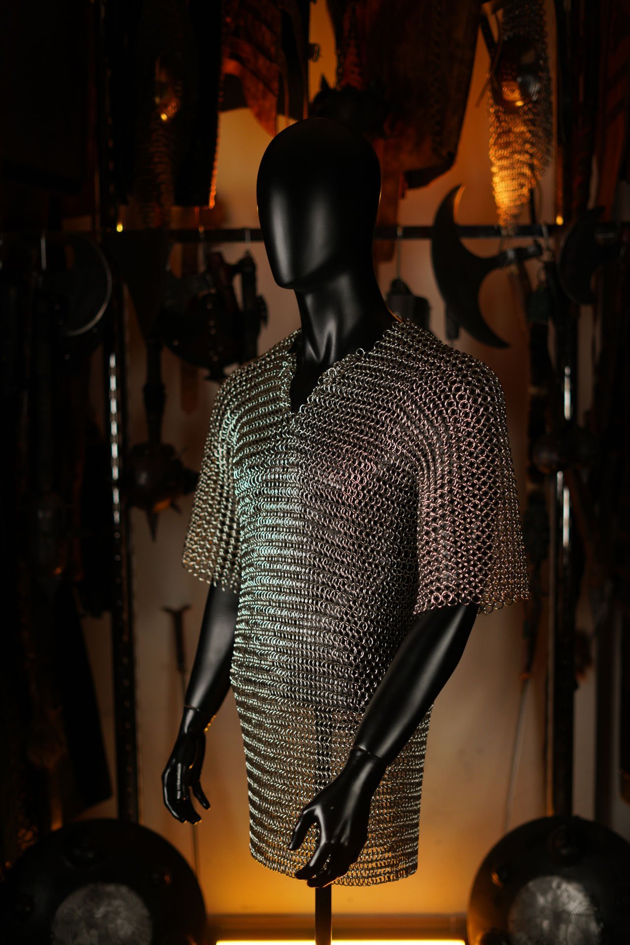 Steel Armor Outfit (Silver)