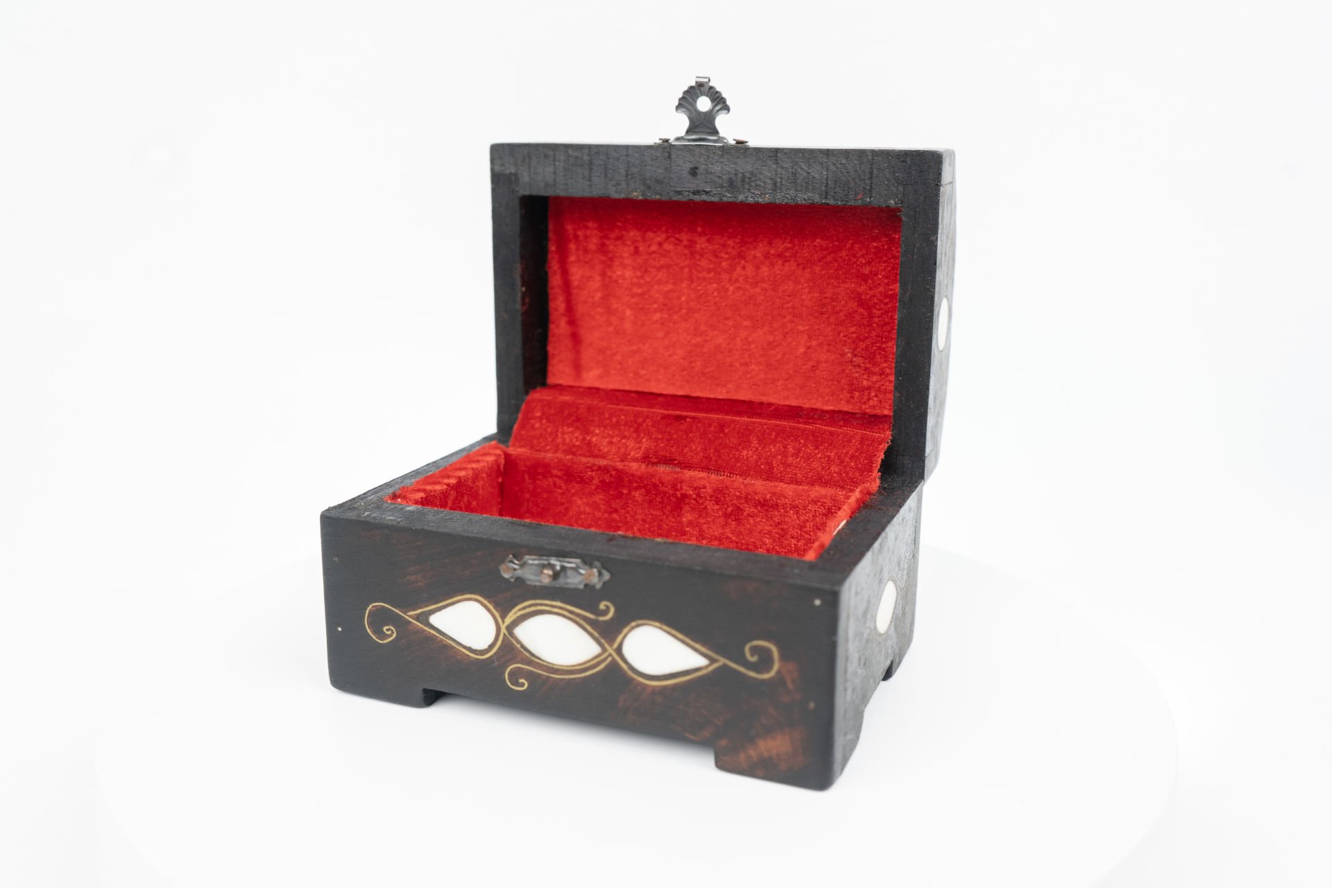 Sedef İşlemeli Mücevher Kutusu