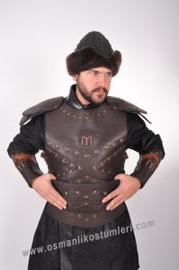 Turgut Alp Kostümü