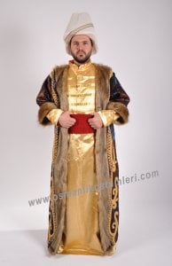 Queen's Dress
