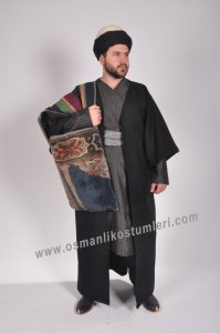 Taptuk Emre Kıyafeti