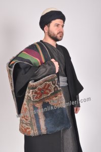 Taptuk Emre Kıyafeti