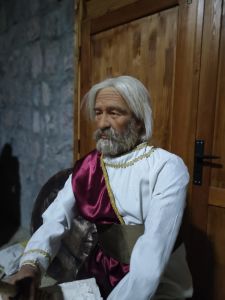 SİLİKON HEYKEL FİYAT ALINIZ