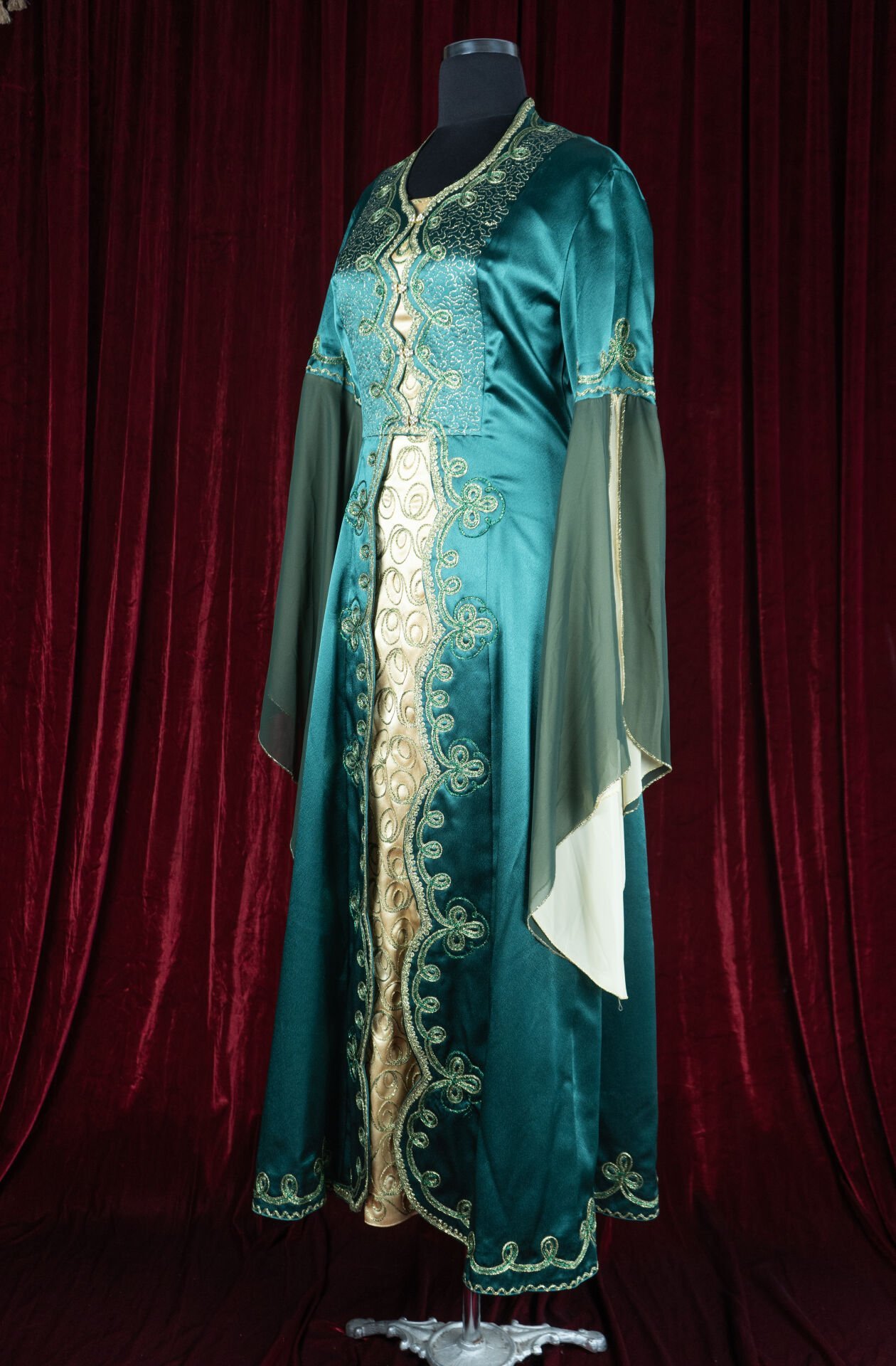 Handan Sultan Kaftan