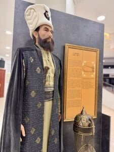 Gerçekçi II. Murad Silikon Heykeli | Osmanlı Padişahları Serisi