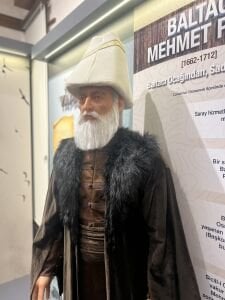 Osmanlı Sadrazam ve Vezir Silikon Heykeli