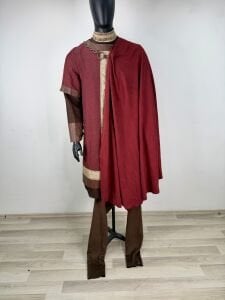 (Fiyat Alınız) Bizans Muhafız Kostümü, Doğu Roma Askeri Kıyafeti, Pelerinli Ortaçağ Şövalyesi, Tarihi Dönem Savaşçı Kostümü Kiralama