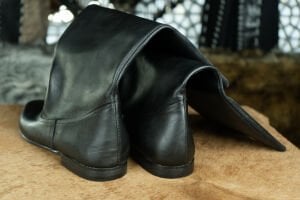 Gusseted Leather Boots