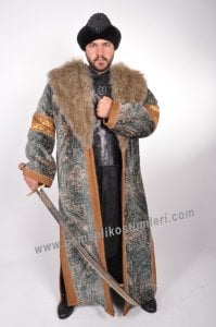 Uç Bey Kıyafeti