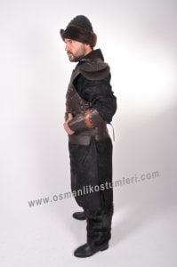 Turgut Alp Kostümü